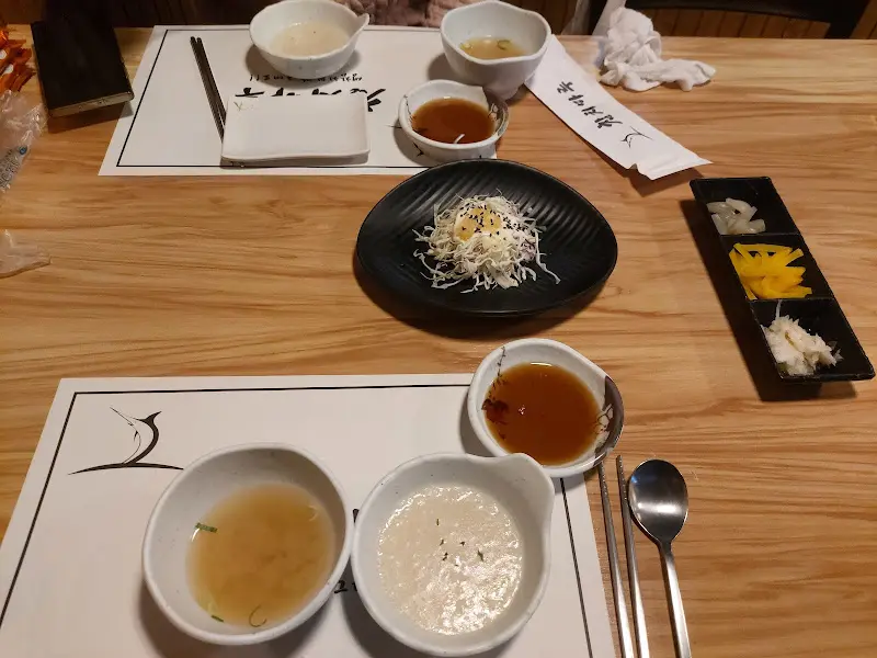 정갈하게 차려진 밑반찬