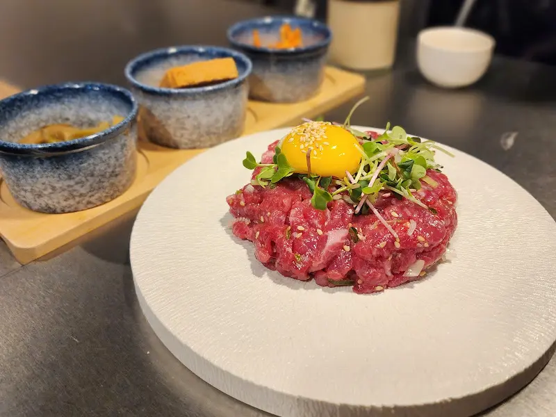 아롱사태와 노른자