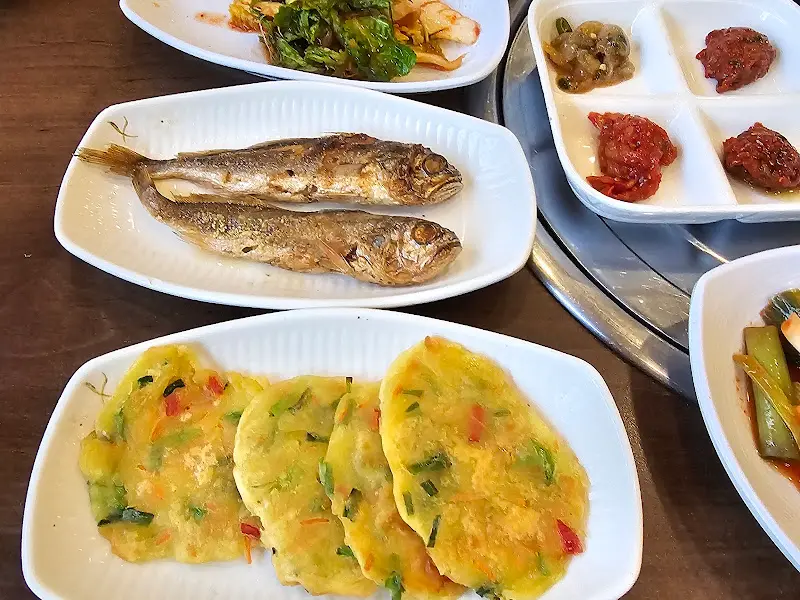 젓갈 정식 반찬