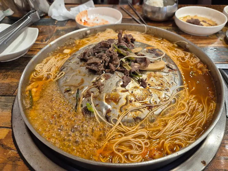 서산더미불고기 익어가는 모습