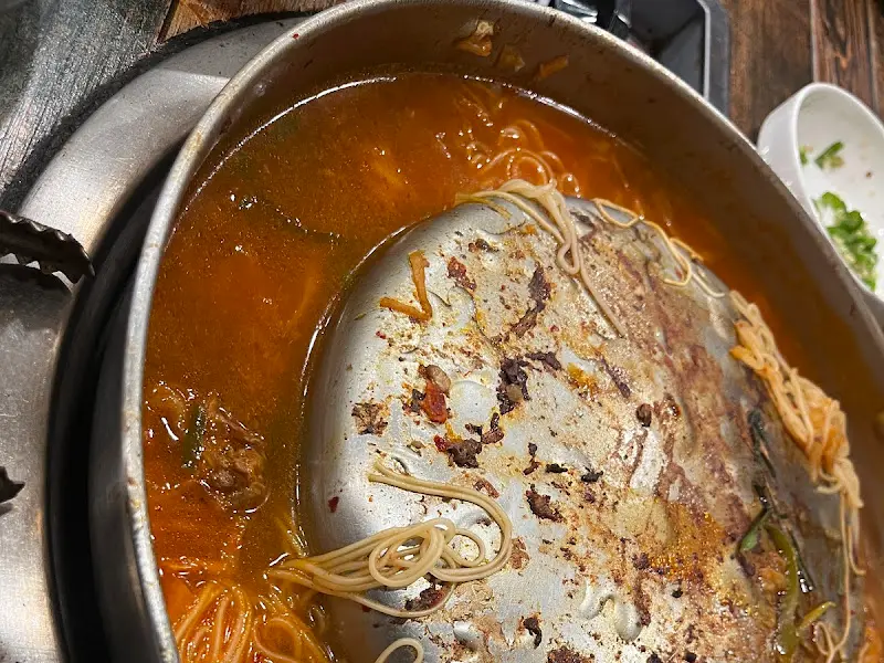 서산더미불고기 소면