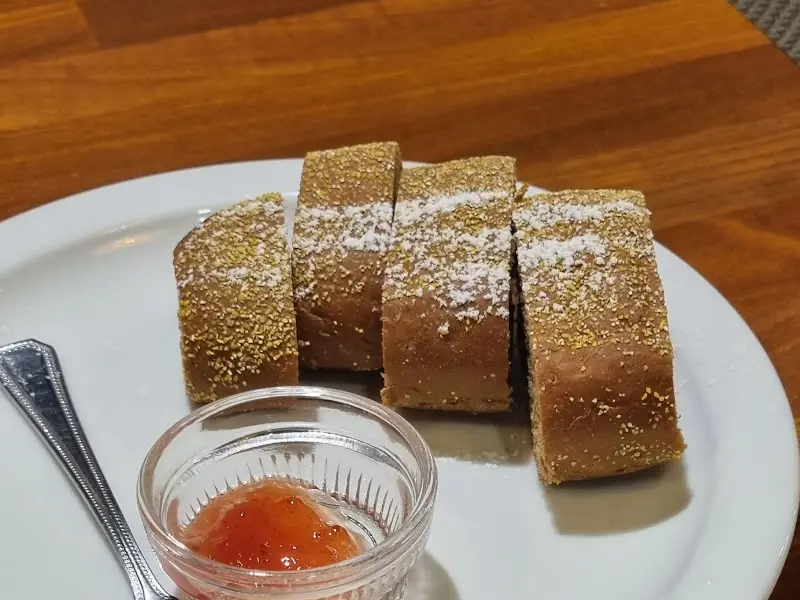 깔끔하게 비워진 접시