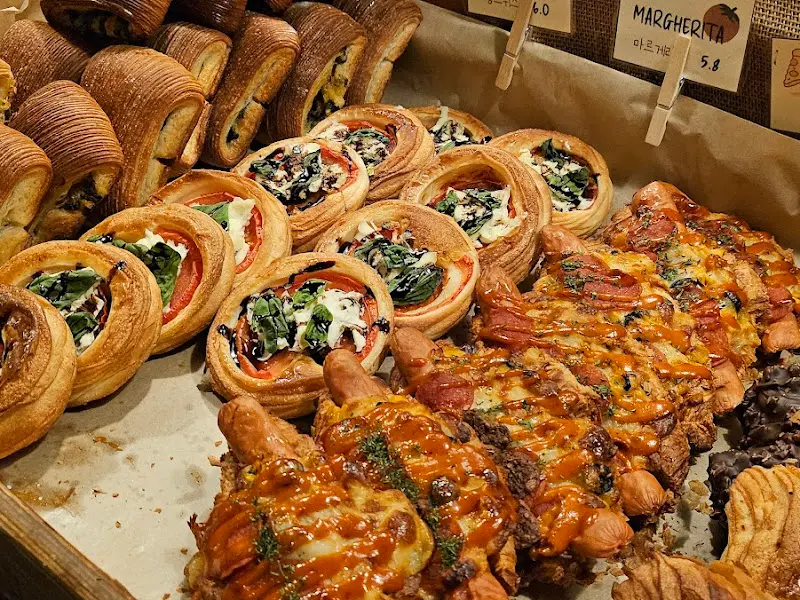 다양한 종류의 빵들