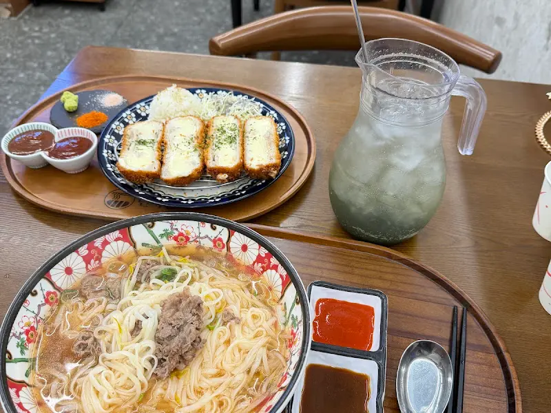 면식당 분당서현점의 치즈돈까스