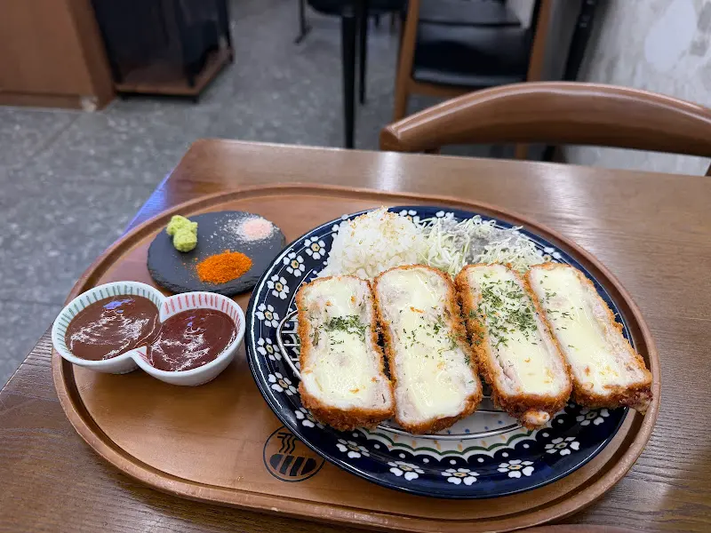 깔끔한 테이블 세팅