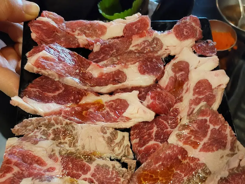 육즙 가득한 천겹살