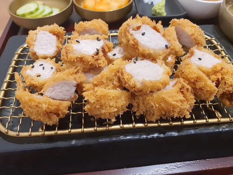 삼겹 돈가스 단면