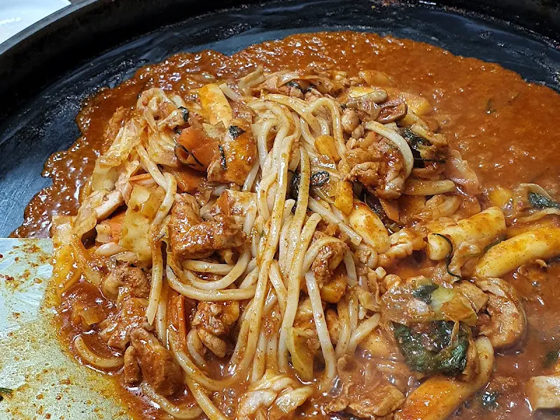 맛찬춘천닭갈비 우동사리