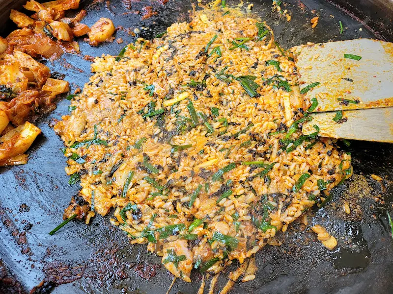 맛찬춘천닭갈비 볶음밥