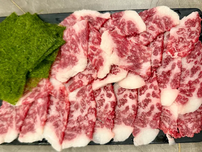 차돌박이 사시미 클로즈업