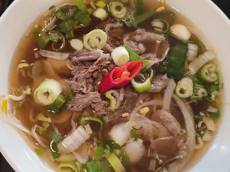 푸짐한 쌀국수 한 그릇