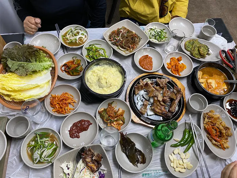 초원식당 한상차림