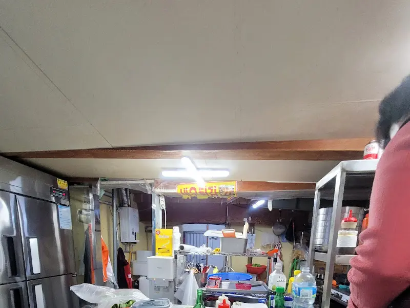 분주한 주방 풍경