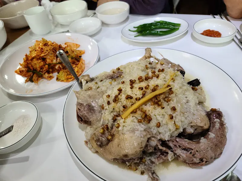 오리백숙과 반찬