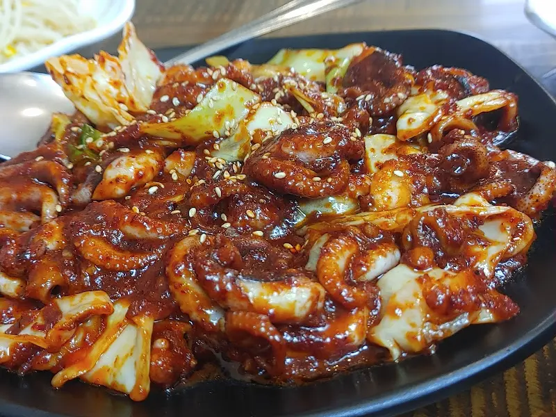 매콤한 쭈꾸미볶음