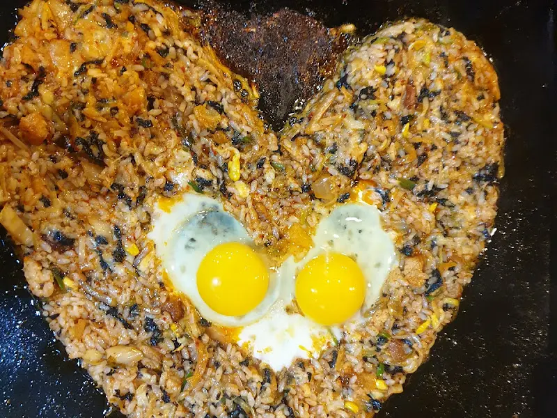 하트 모양 볶음밥