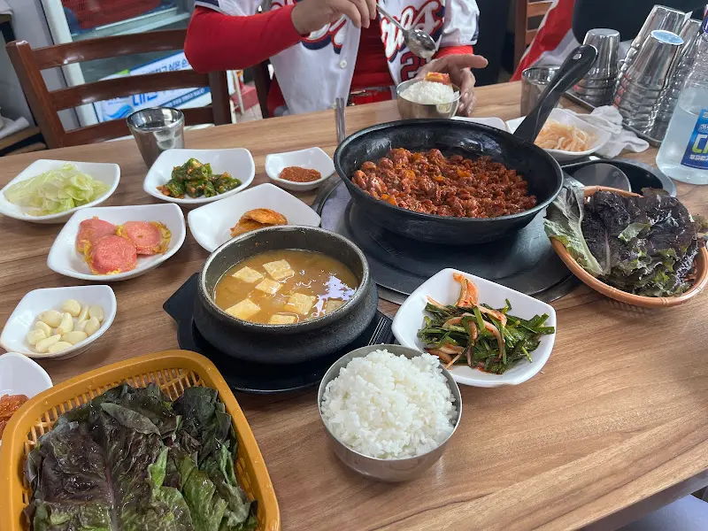 푸짐한 한 상 차림