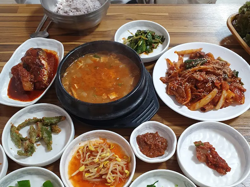 푸짐한 한 상 차림