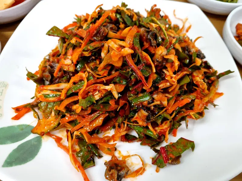 논고동 무침 클로즈업