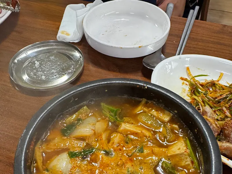 푸짐한 밑반찬 한 상 차림