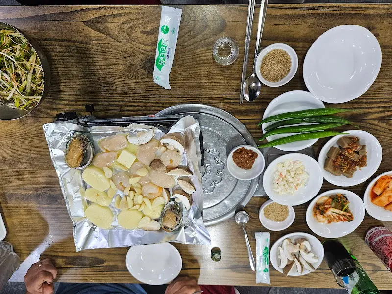 해물 로스와 밑반찬