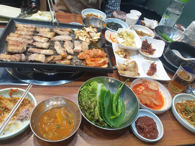 푸짐한 한 상 차림