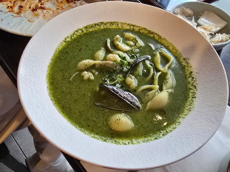 윤몽 바질 국물 파스타