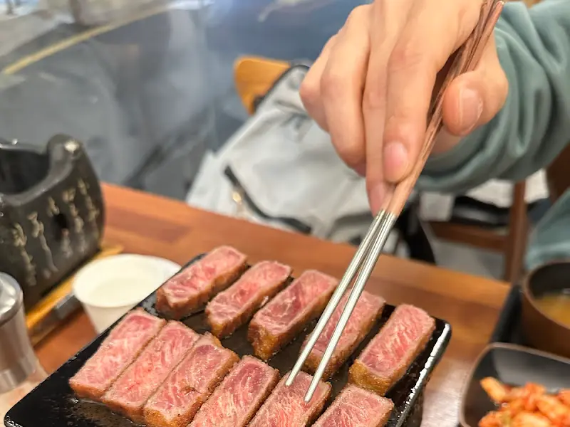 개인 화로에 구워 먹는 규카츠