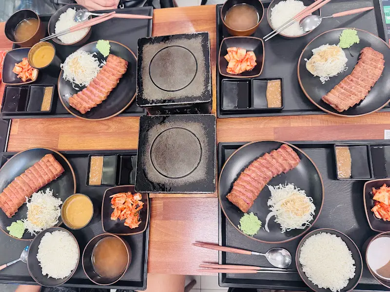 규카츠 정식 한 상 차림