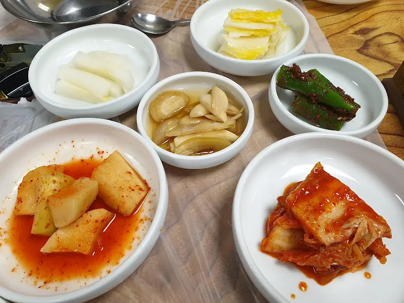 다채로운 밑반찬