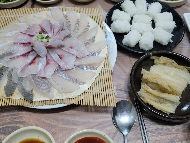 모듬회 근접 샷