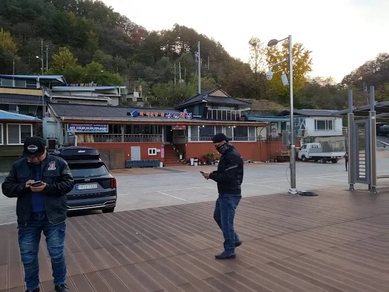 용호횟집 외부 전경