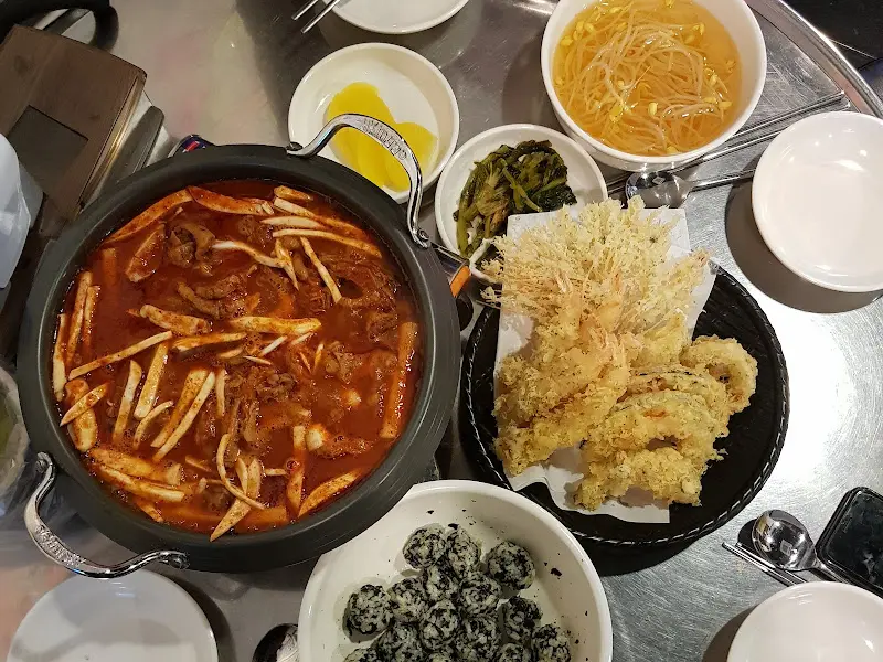 테이블 전체 샷