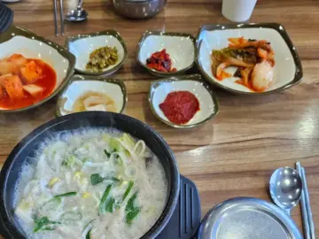 덕유산 자락, 무주에서 만난 인생 내장탕 맛집 순례기