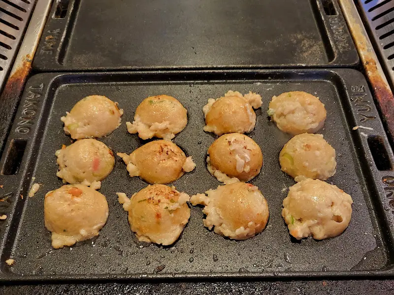 타코야끼 굽는 모습