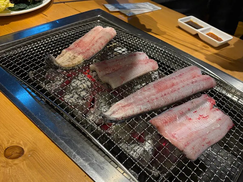 불판 위 장어