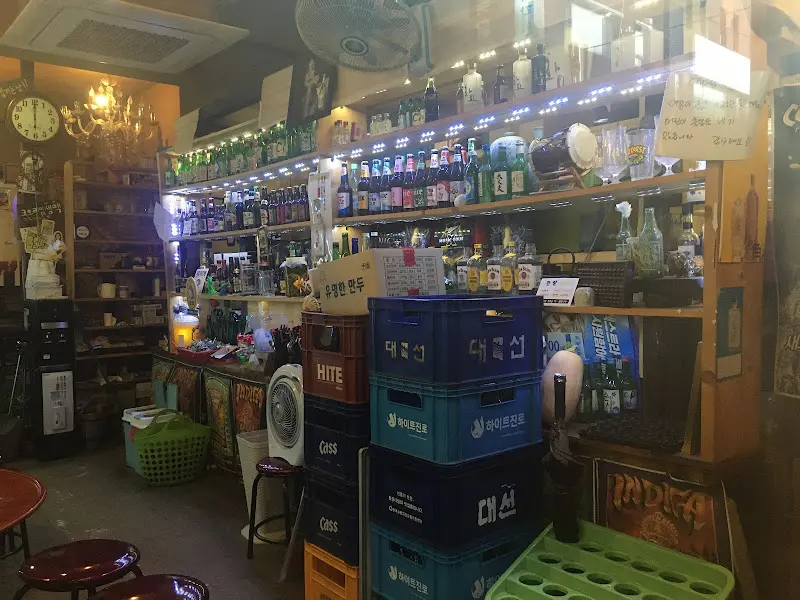 가게 내부 인테리어