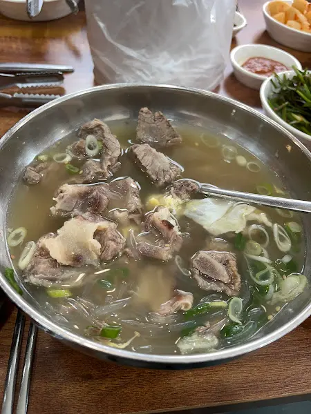 갈비탕 속 갈비