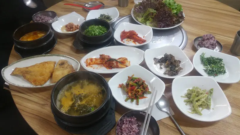 푸짐한 한 상 차림