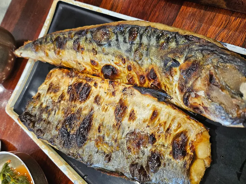 화덕 고등어구이 클로즈업