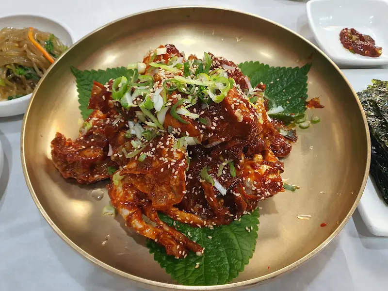 신호등회관 양념게장의 매혹적인 자태