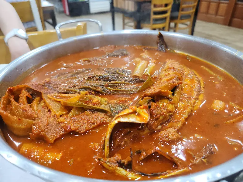 고등어 김치찜의 깊은 맛을 담은 사진
