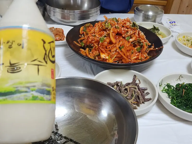다 비벼진 서대회 비빔밥