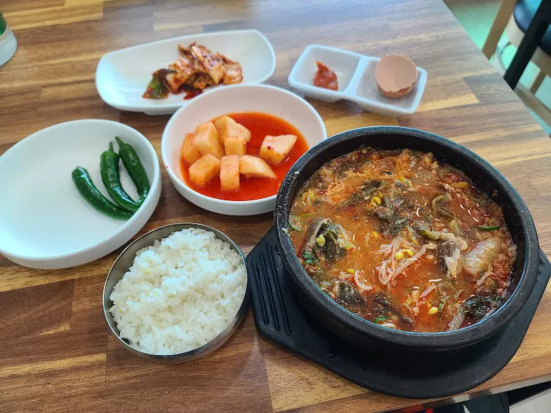 소고기 해장국 한상차림