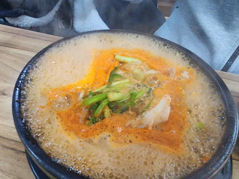 보글보글 끓는 볼태기찜