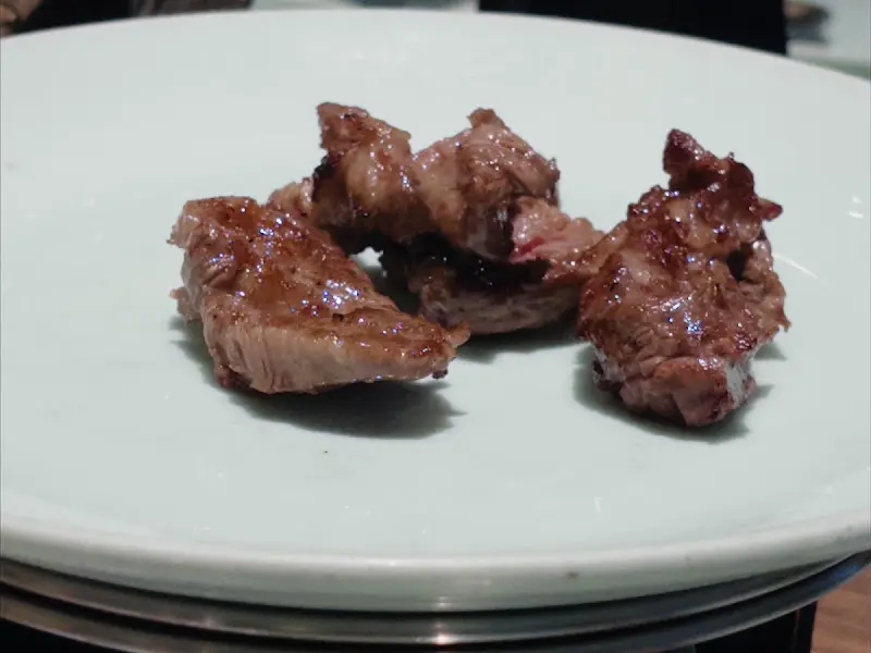 구워진 갈비 이미지