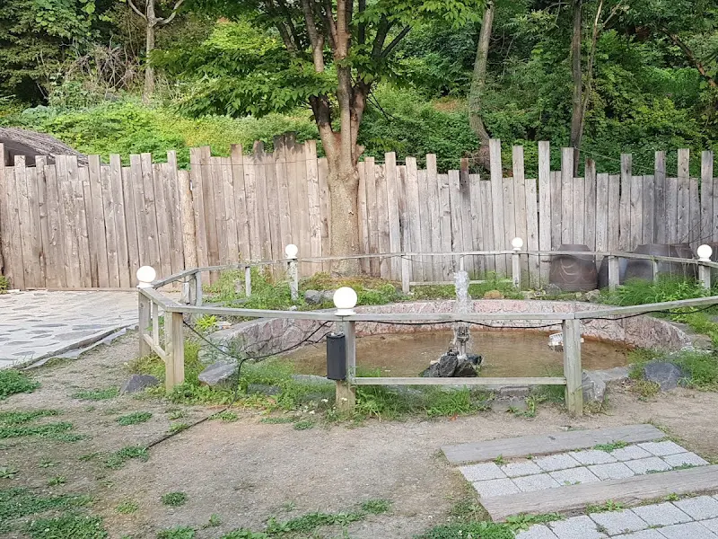 아기자기하게 꾸며진 정원