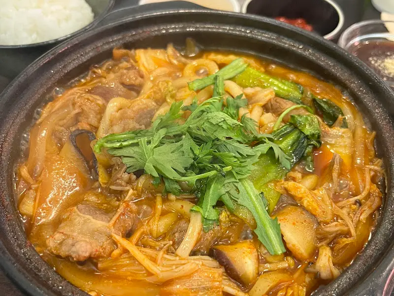 김치나베의 푸짐한 비주얼