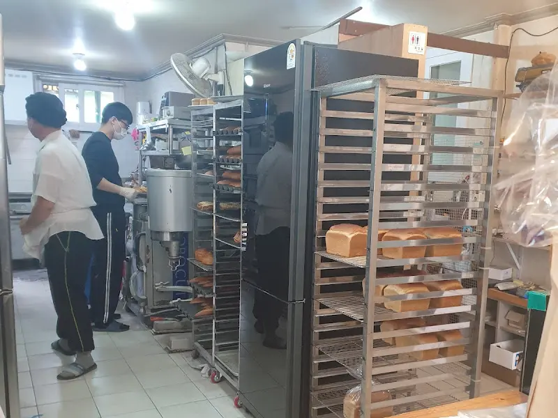 빵 만드는 모습 2