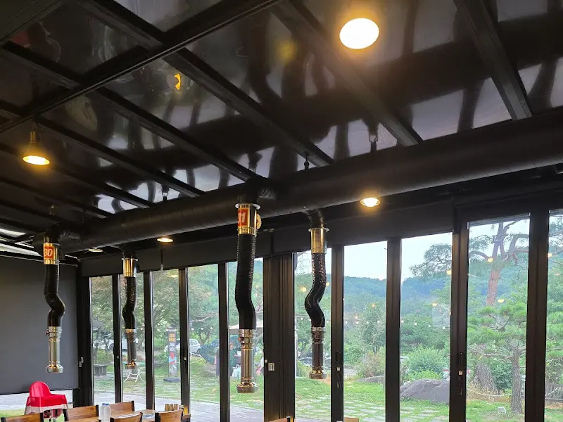 선일목장 식당 내부